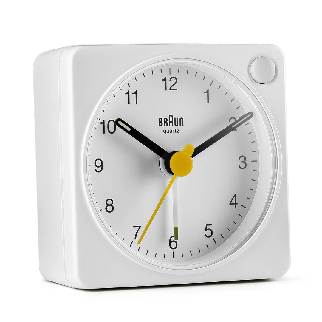 Braun BC02XW Quartz alarmur Hvid